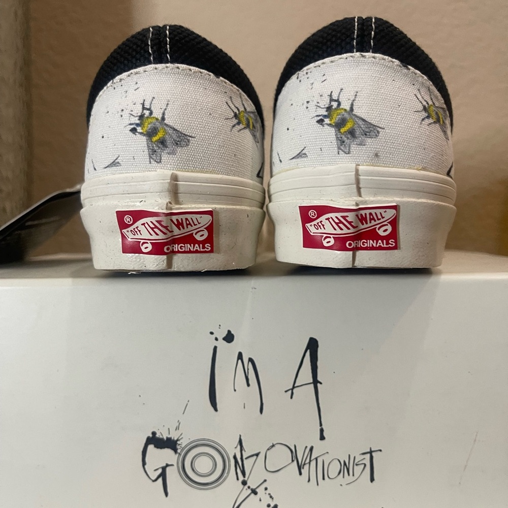 Vans Vault x Ralph Steadman Bee OG Slip-On LX Sneakers Black White VN0A3AV7VQR - Picture 10 of 11